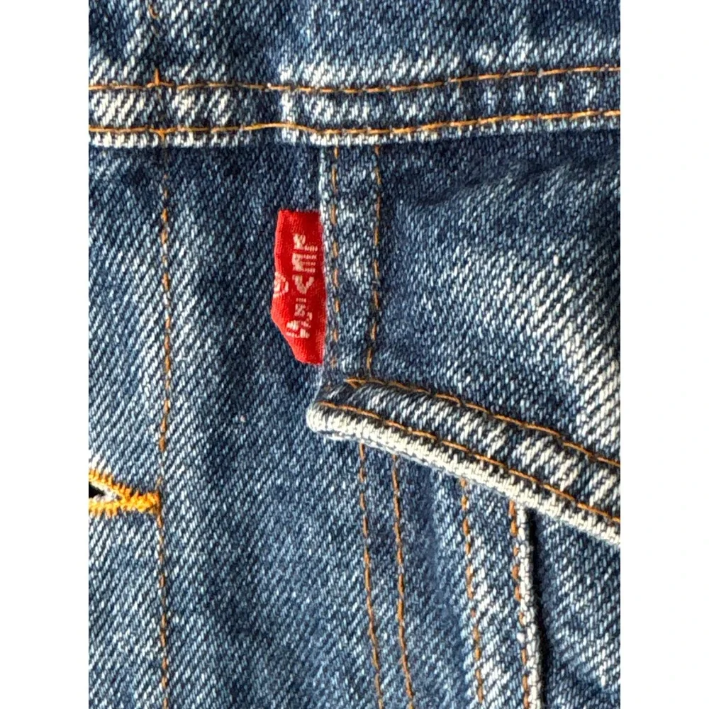 Levis Jinglers Sherpa Lined Denim Trucker Jacket Mens Medium Blue Wash Vintage
